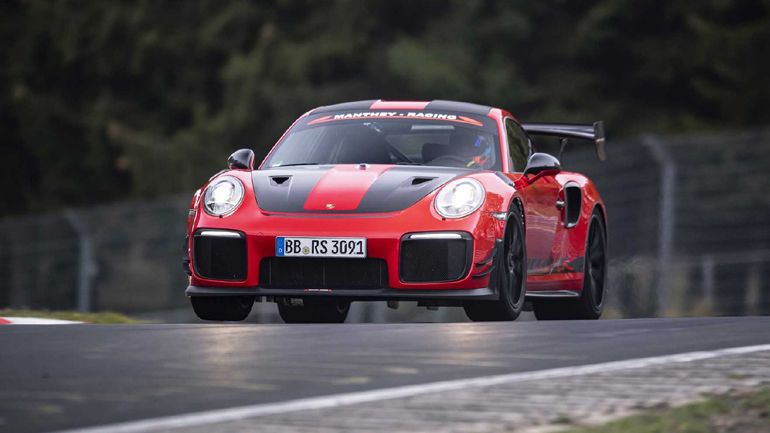 Η μάχη μεταξύ της Porsche και της Lamborghini συνεχίζεται